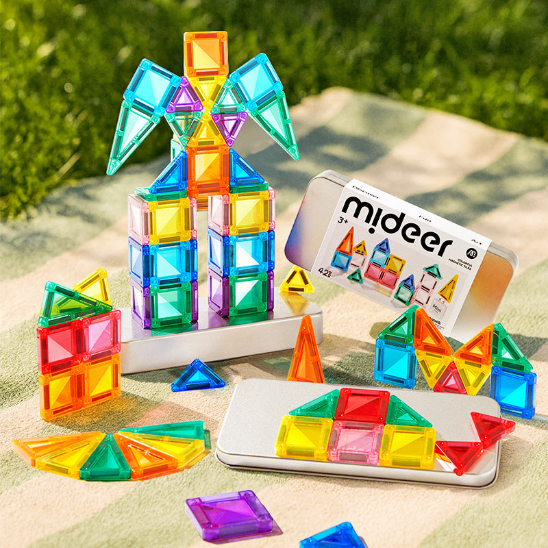 Mini magneettinen rakennussarja metallirasiassa