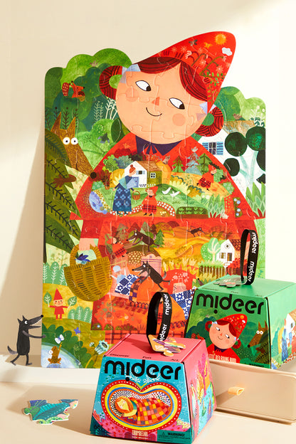 Menininkės kurta dėlionė - Raudonkepuraitė, 59 dalys